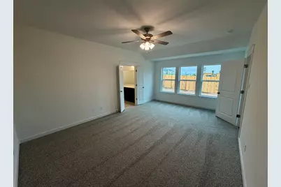204 Seattle Slew Drive, Jarrell, TX 76537 - Photo 5