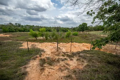 132 Roemer Lane W, Floresville, TX 78114 - Photo 33