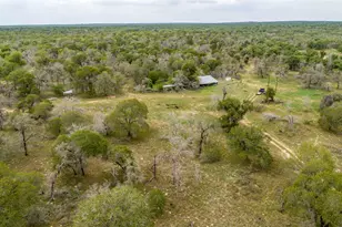 132 Roemer Ln W, Floresville, TX 78114 - Photo 3