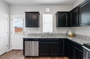 13501 Robert Wagner Bend, Manor, TX 78653 - Photo 7