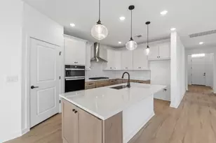 108 Pelham St, Georgetown, TX 78633 - Photo 3