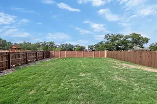 2041 Centerline Ln, Georgetown, TX 78628 - Photo 29