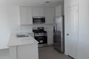 635 Whoopers Loop, Kyle, TX 78640 - Photo 13