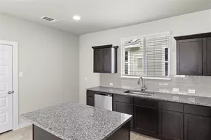 412 Hortus Dr, Kyle, TX 78640 - Photo 7