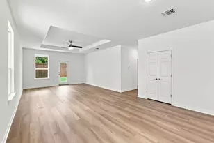 129 Adlai Ave, Georgetown, TX 78633 - Photo 7