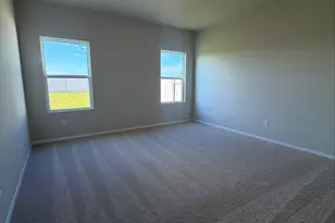 2421 Winding Creek Rd, Kyle, TX 78640 - Photo 5