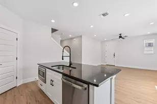 9311 Curious Squirrel St, Austin, TX 78744 - Photo 7