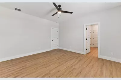 9311 Curious Squirrel Street, Austin, TX 78744 - Photo 11