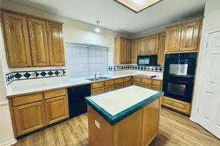 7508 Orrick Dr, Austin, TX 78749 - Photo 9