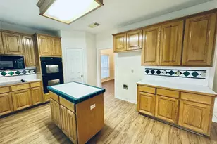 7508 Orrick Dr, Austin, TX 78749 - Photo 11