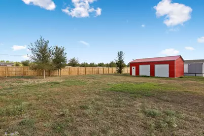 155 Oso Street, Cedar Creek, TX 78612 - Photo 33