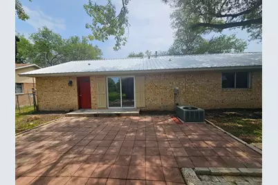 1401 Trinity Street, Lockhart, TX 78644 - Photo 21