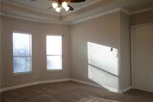 409 Silver Trail, Round Rock, TX 78664 - Photo 17