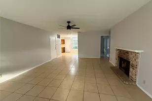 502-B Hedgewood Dr, Georgetown, TX 78628 - Photo 3