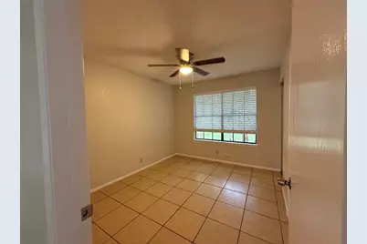 502-B Hedgewood Drive #B, Georgetown, TX 78628 - Photo 7