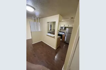 208 N Vanderveer Street #4, Burnet, TX 78611 - Photo 7