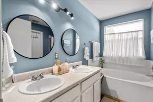 12609 Campana Dr, Del Valle, TX 78617 - Photo 11