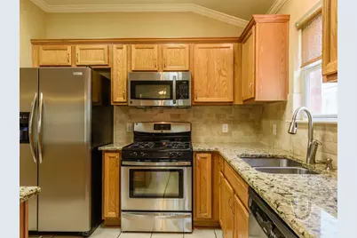 14616 Springs Edge Drive, Austin, TX 78717 - Photo 9