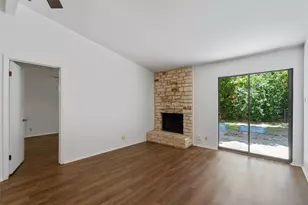 8105 S 1st St, Austin, TX 78748 - Photo 27