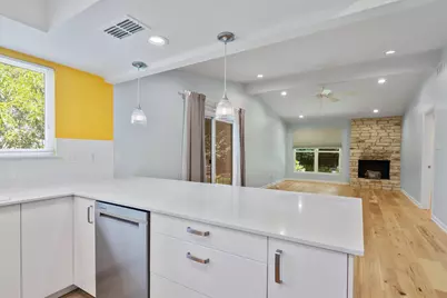 8105 S 1st Street, Austin, TX 78748 - Photo 7