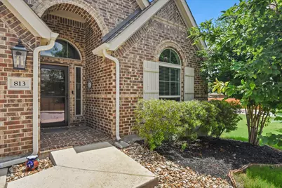 813 Cedar Lake Boulevard, Georgetown, TX 78633 - Photo 3