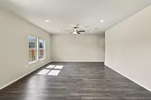 13801 Ryan Range Ln, Elgin, TX 78621 - Photo 15