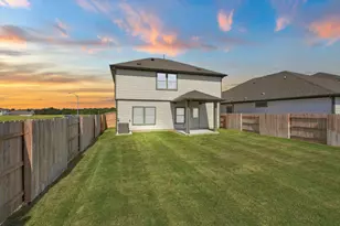 13801 Ryan Range Ln, Elgin, TX 78621 - Photo 27