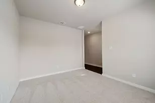 13801 Ryan Range Ln, Elgin, TX 78621 - Photo 17