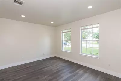 223 Herrera Trail, Hutto, TX 78634 - Photo 3