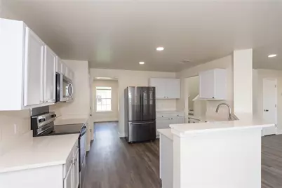 223 Herrera Trail, Hutto, TX 78634 - Photo 11