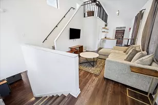 604 Pressler St, Austin, TX 78703 - Photo 15