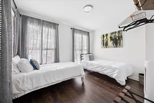 604 Pressler St, Austin, TX 78703 - Photo 9