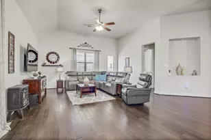 20312 Martin Ln, Pflugerville, TX 78660 - Photo 9