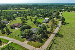 569 McAllister Rd, Bastrop, TX 78602 - Photo 5