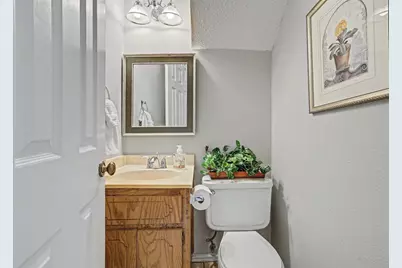 8806 Springmail Units A and B Circle, Austin, TX 78729 - Photo 17