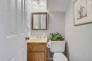 8806 Springmail Units A and B Circle, Austin, TX 78729 - Photo 17