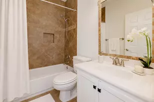 512 Eberhart Ln, Austin, TX 78745 - Photo 15