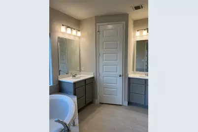 15830 Bird Of Paradise Drive, Conroe, TX 77302 - Photo 11