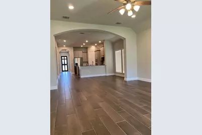 15830 Bird Of Paradise Drive, Conroe, TX 77302 - Photo 5