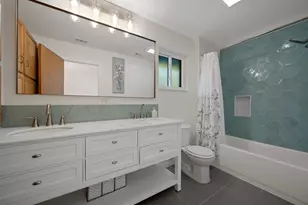 6300 Lakeshore Dr, Lago Vista, TX 78645 - Photo 15