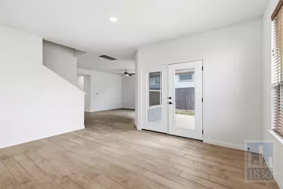 8309 Greyhawk Cove, Austin, TX 78744 - Photo 15
