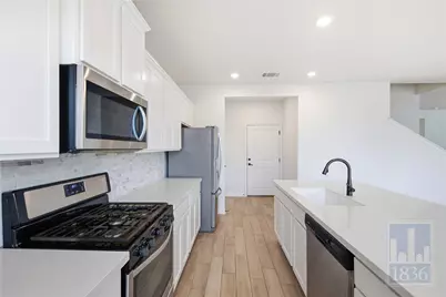 8309 Greyhawk Cove, Austin, TX 78744 - Photo 13