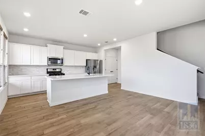 8309 Greyhawk Cove, Austin, TX 78744 - Photo 9