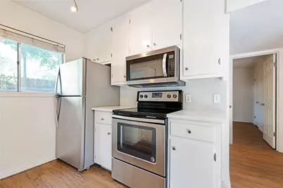 607 E 43rd Street #B, Austin, TX 78751 - Photo 15