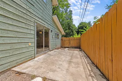 607 E 43rd Street #B, Austin, TX 78751 - Photo 25