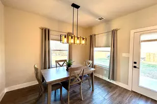 113 S Lockhart St, Paige, TX 78659 - Photo 11