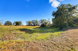 616 Lay Rd, Lockhart, TX 78644 - Photo 27