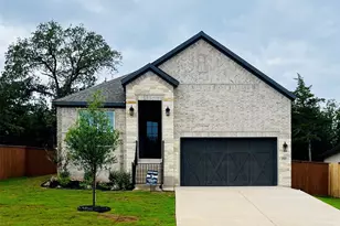 170 Loysoya St, Bastrop, TX 78602 - Photo 1