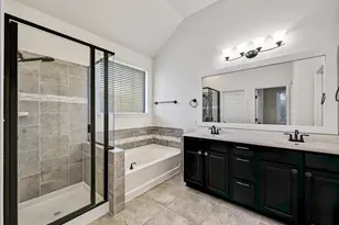 2208 Lookout Range Dr, Leander, TX 78641 - Photo 21