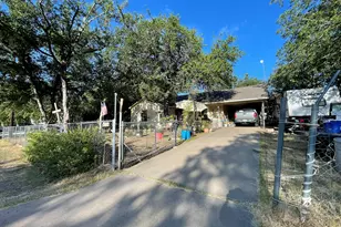 652 Pecan Ln, Cottonwood Shores, TX 78657 - Photo 3